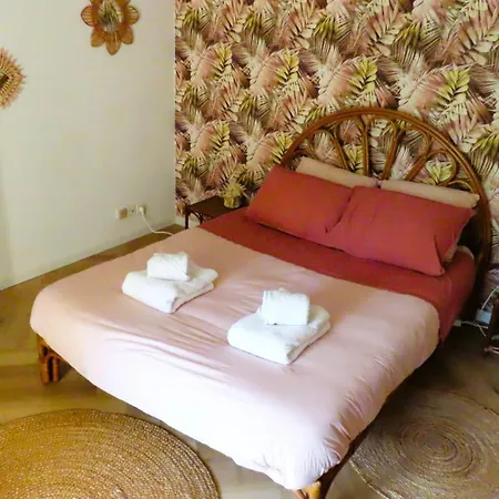 Holiday home La Rose & Le Loup *